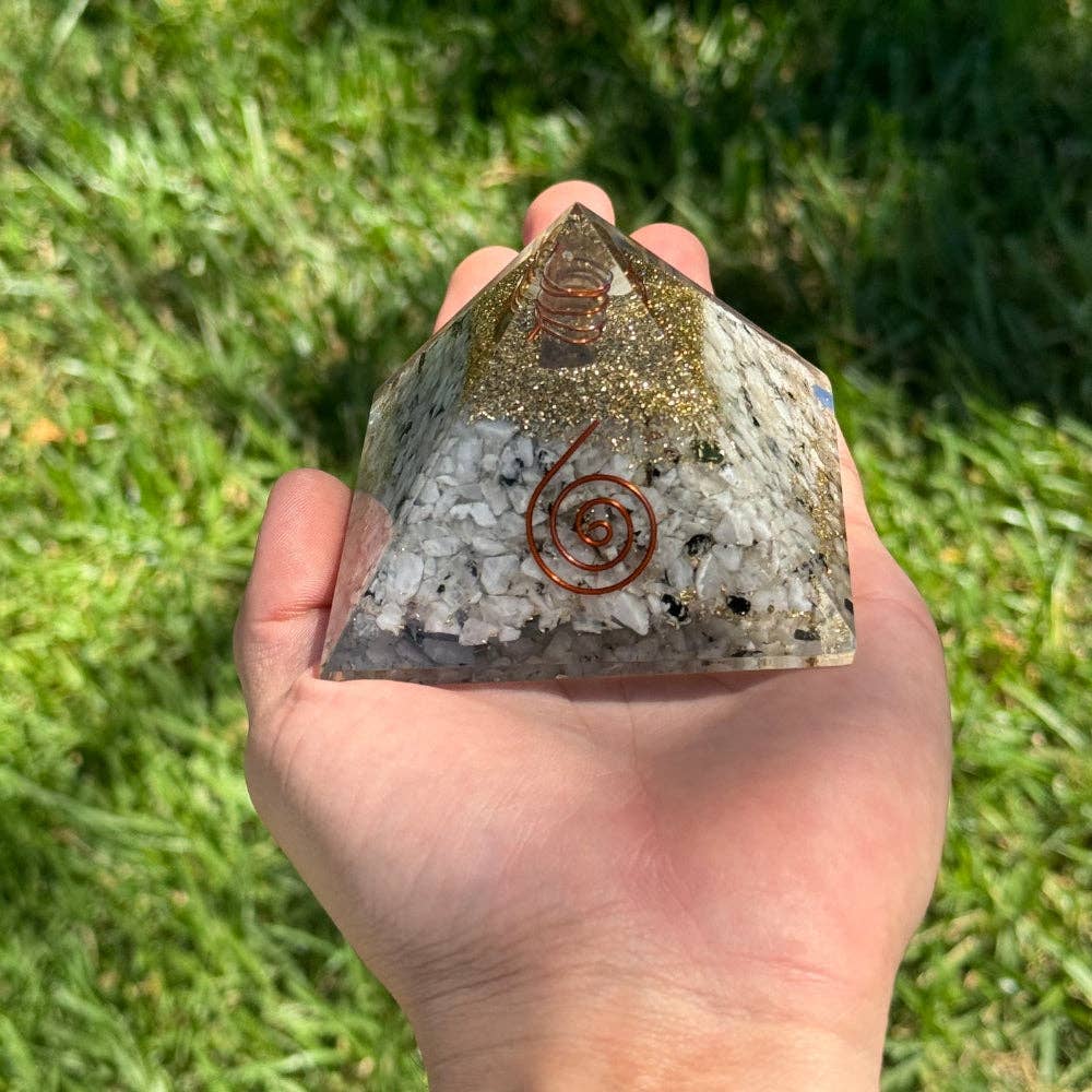 Orgonite Pyramid - Moonstone