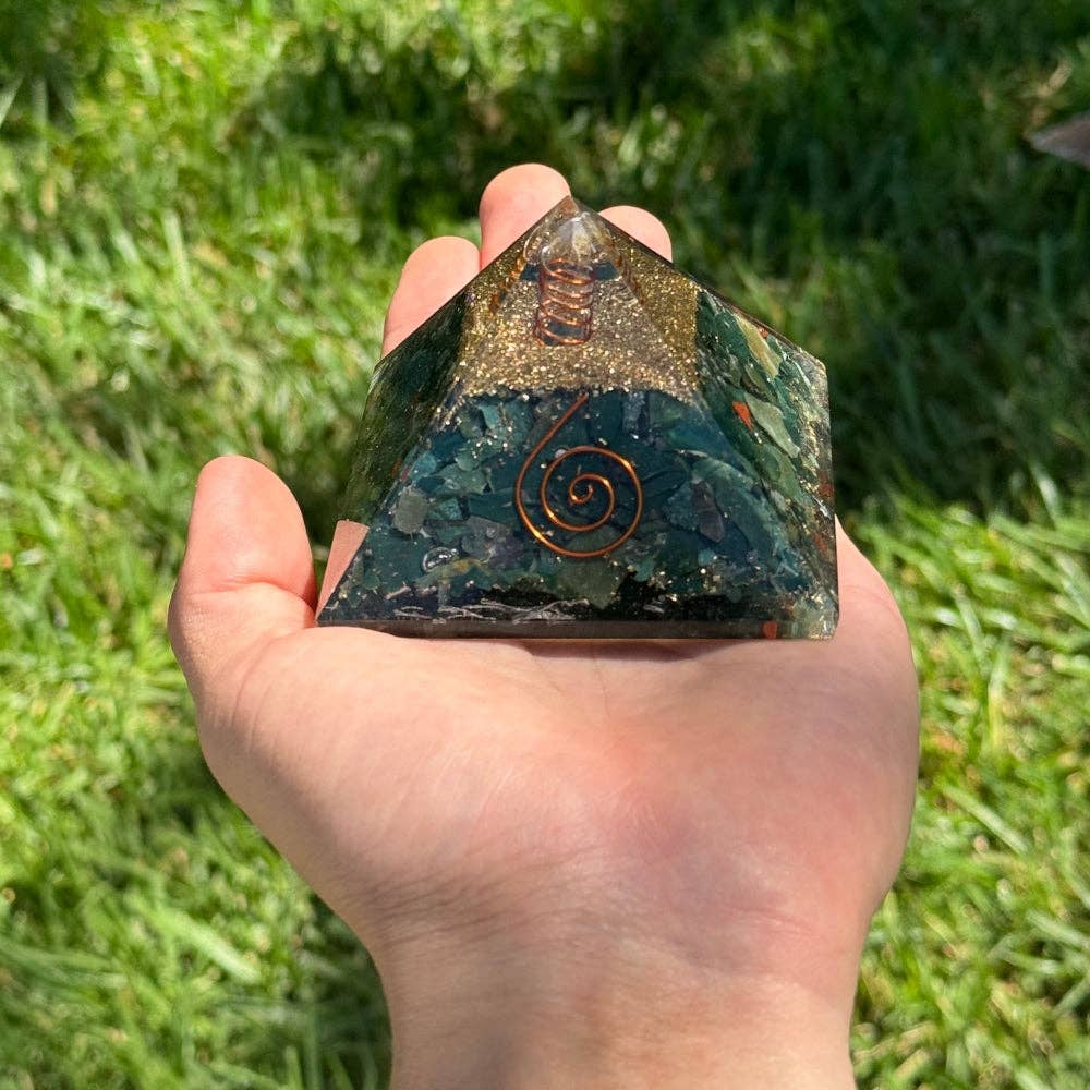 Orgonite Pyramid - Bloodstone