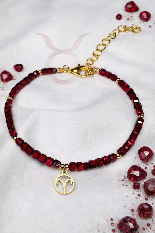 Garnet Bracelet  ✨